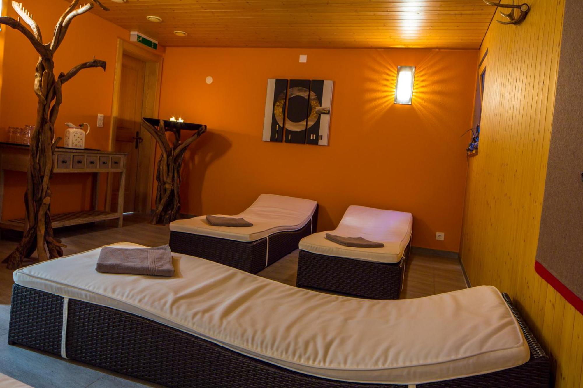Hotel Hubertus Obergesteln Eksteriør bilde