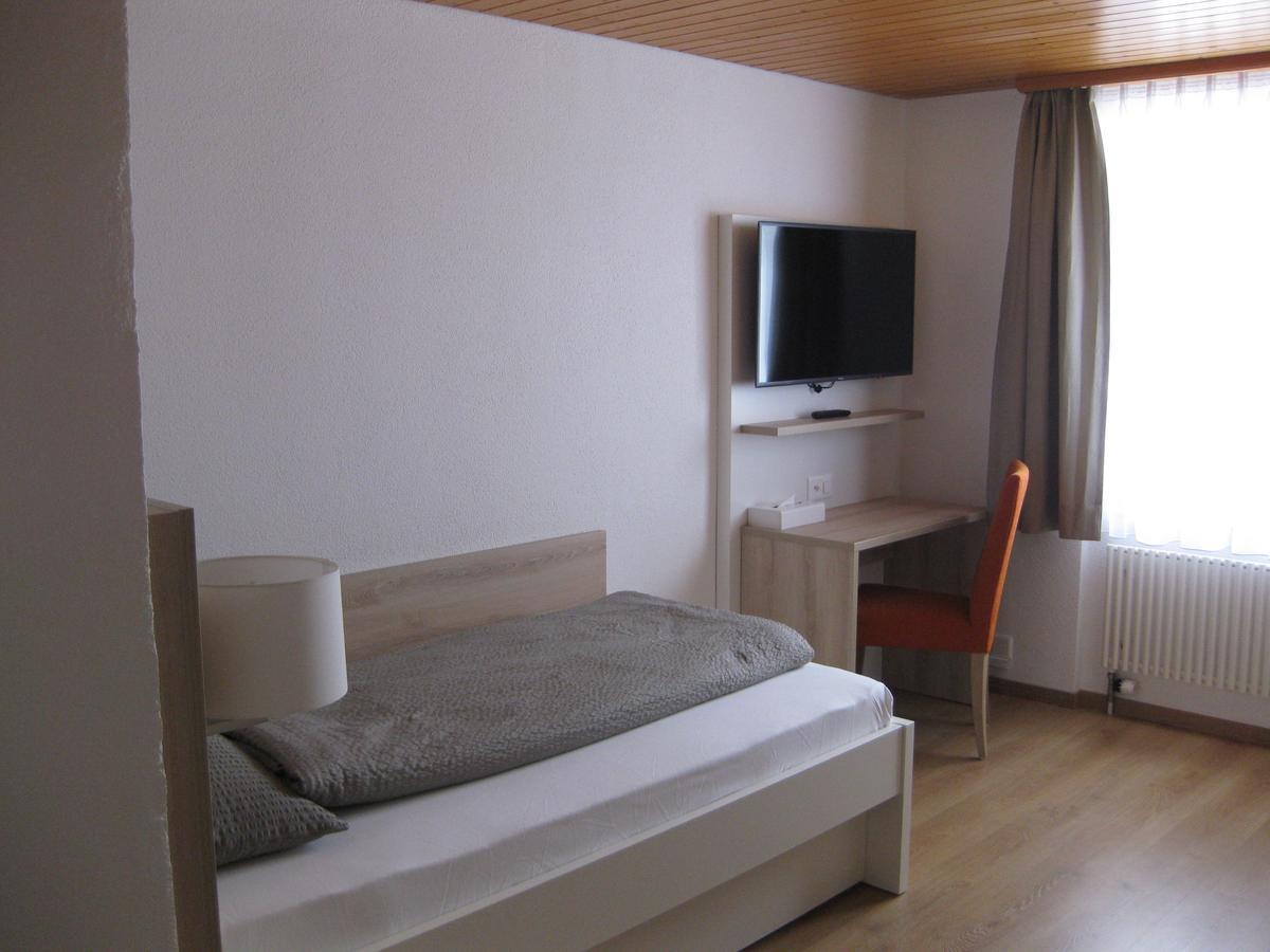Hotel Hubertus Obergesteln Eksteriør bilde