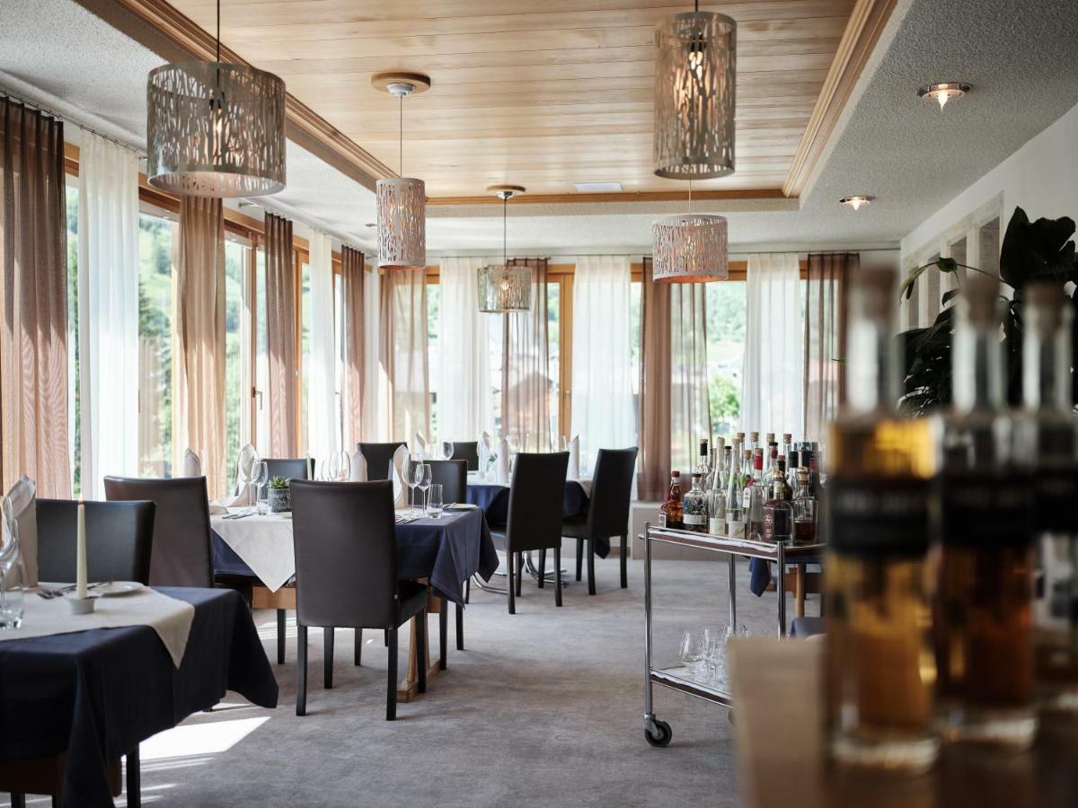 Hotel Hubertus Obergesteln Eksteriør bilde